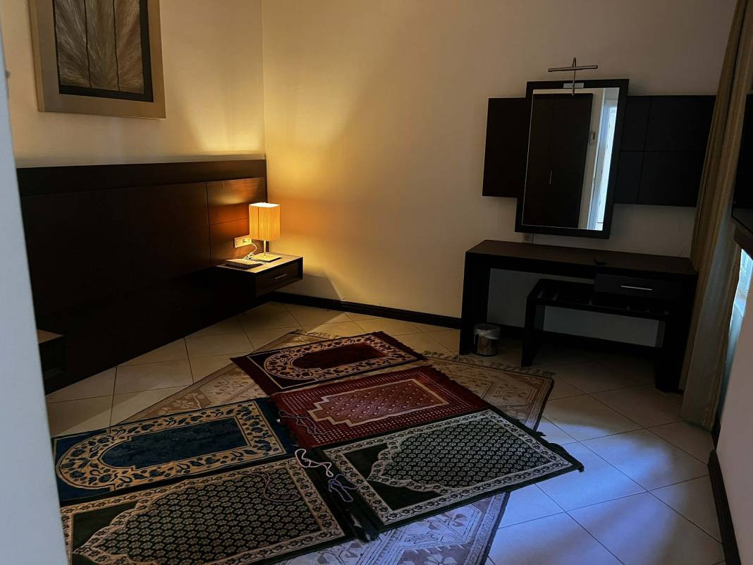 Marmaris'teki otelde çatışmanın izleri ilk günkü gibi! Erdoğan 15 Temmuz darbe girişimi sırasında konaklamıştı - Resim: 8